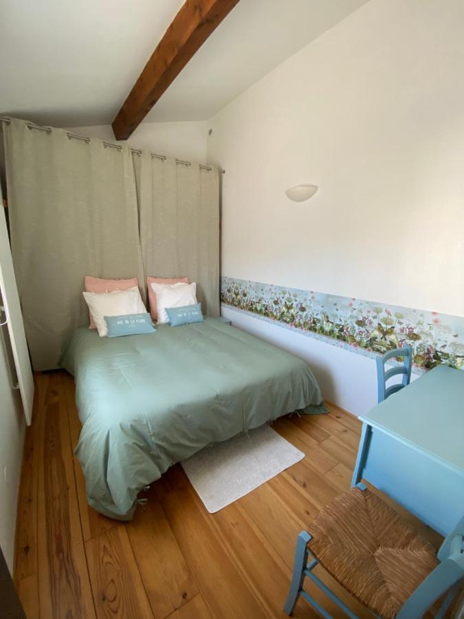 Bed and Breakfast Au Mas Retz De Jade Chauvé Exterior foto